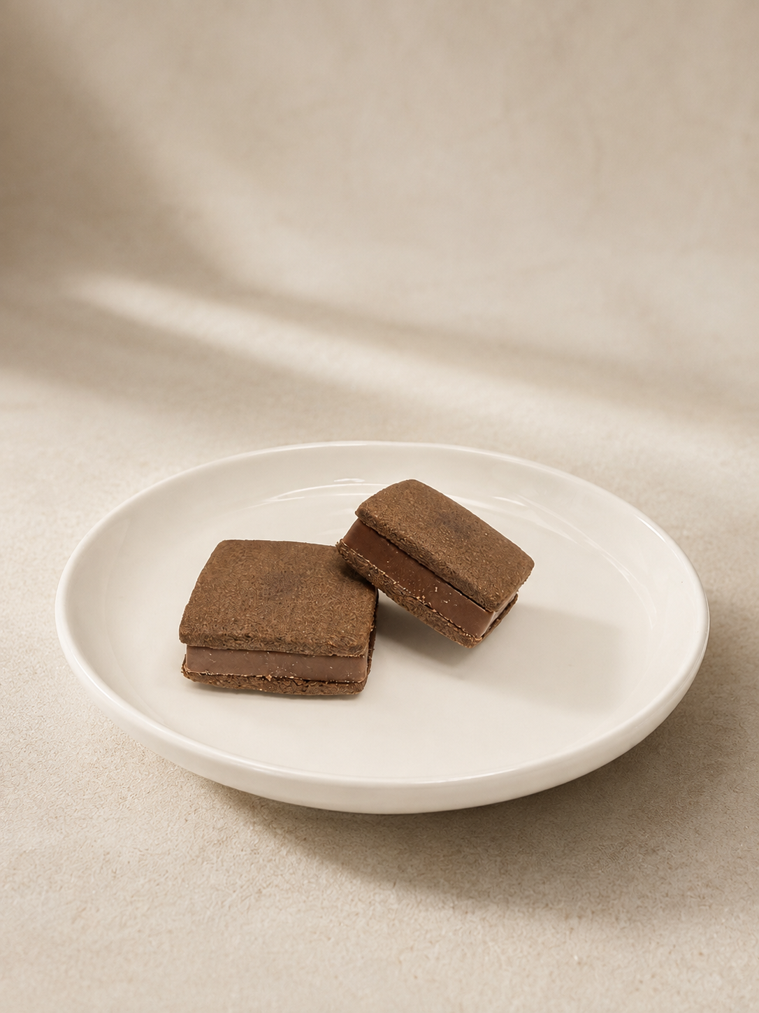 チョコレートサンドクッキー4種（8粒入）